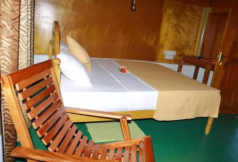 هتل Sunn Top Cabana