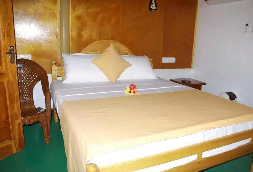 هتل Sunn Top Cabana
