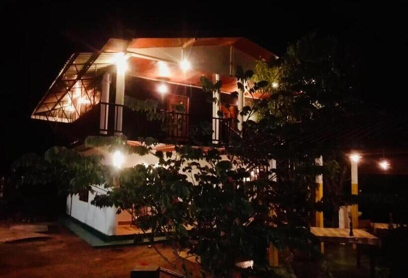 Hotel Sunn Top Cabana