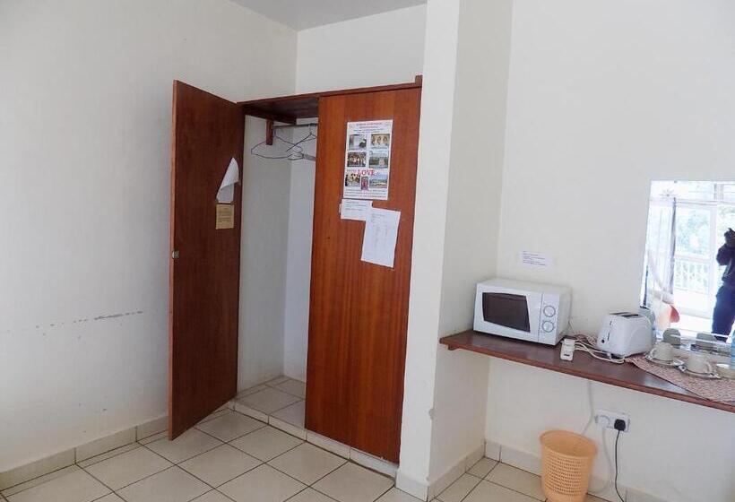 Sunrise Apartments Hotel Fort Portal