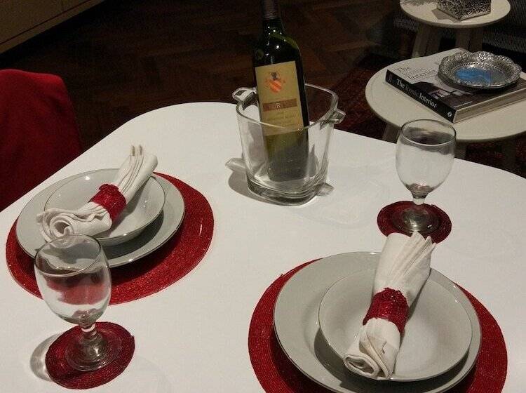 ホテル White Tree Residence