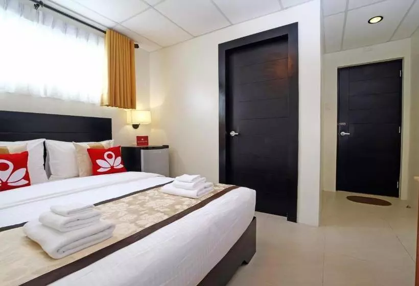 ホテル Zen Premium Junction Tagaytay