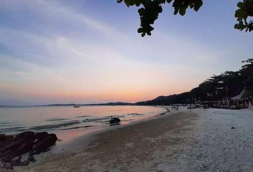 Retkeilymaja Runa Runa The Best Samed Island