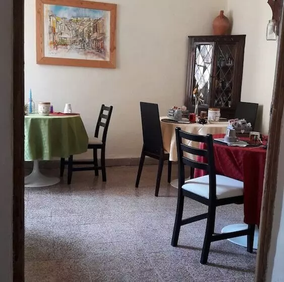 Aamiaismajoitus (B&B) Antica Corte Del Castello