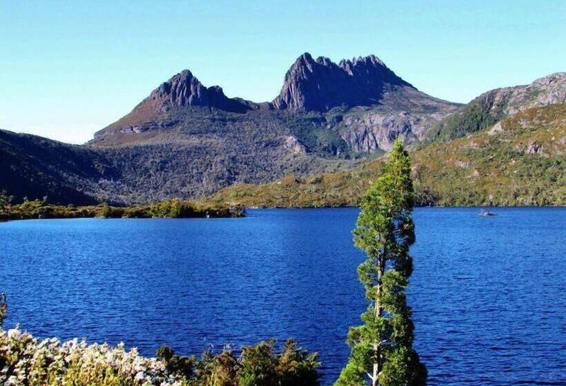 Bed and Breakfast Cradle Alpine Retreat