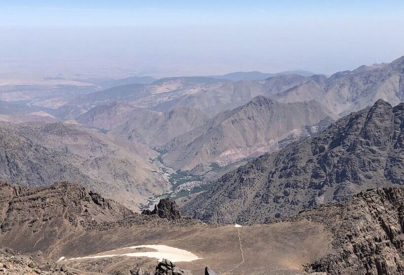 Bed & Breakfast Riad Atlas 4 Seasons