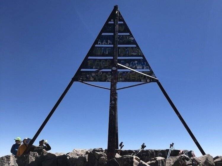 Bed & Breakfast Riad Atlas 4 Seasons