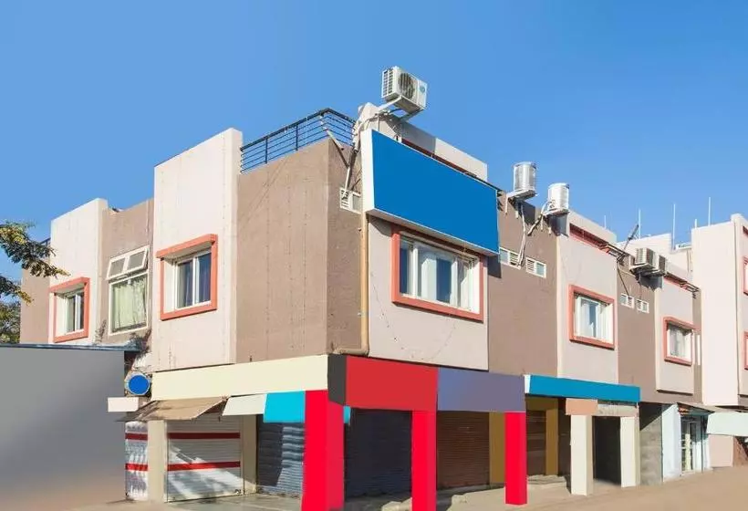 ホテル Atit Villa