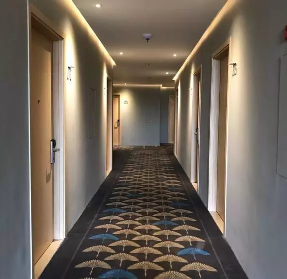 Szálloda Celecton Blue Cikarang