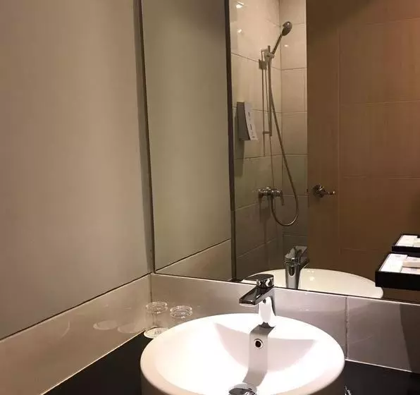 Szálloda Celecton Blue Cikarang
