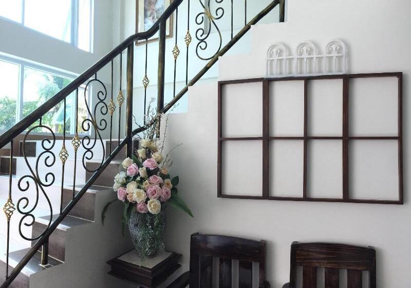 בית מלון כפרי Maesot Siri