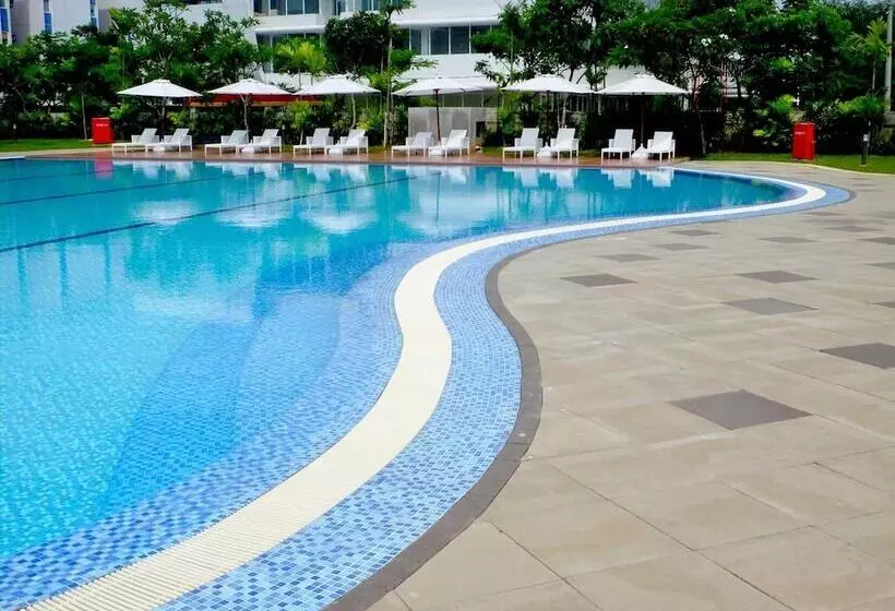 Hotelli Nunia Inn Bandara Jakarta