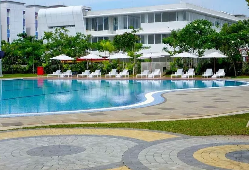 Hotelli Nunia Inn Bandara Jakarta
