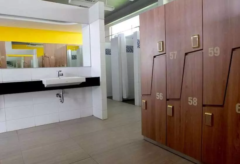 Hotelli Nunia Inn Bandara Jakarta