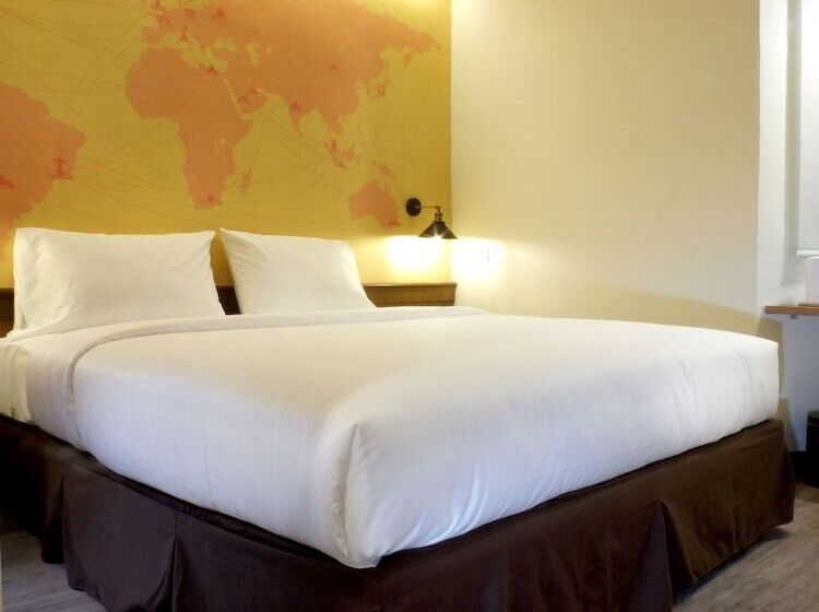 فندق Nunia Inn Bandara Jakarta