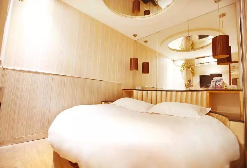 Hotelli Qiingmu Hunan Road