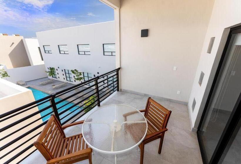 Laguna Shores Resort