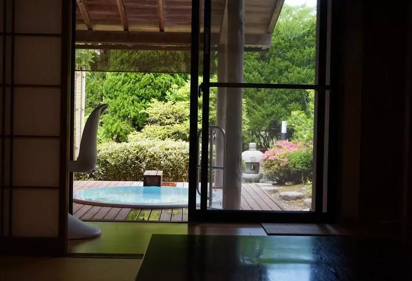 Ryokan Hanagozen