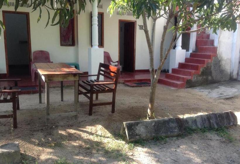 צימר Cafe Nilaveli