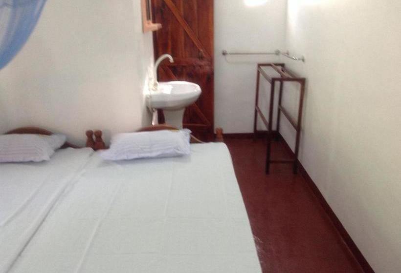 צימר Cafe Nilaveli