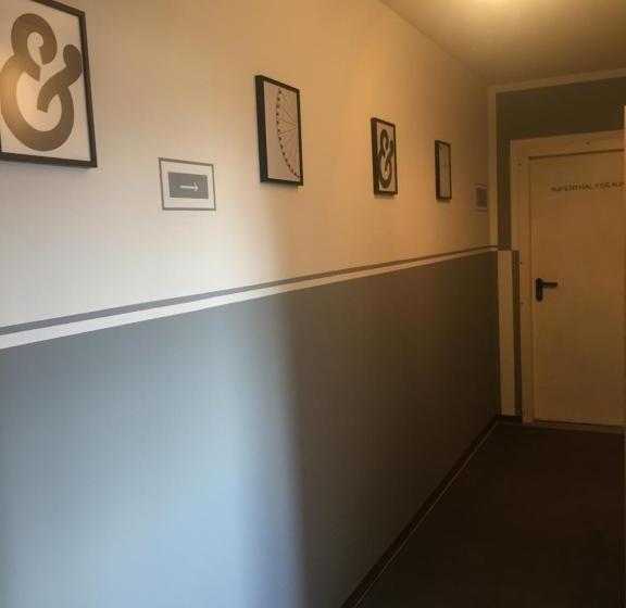 تختخواب و صبحانه Pension Wagner