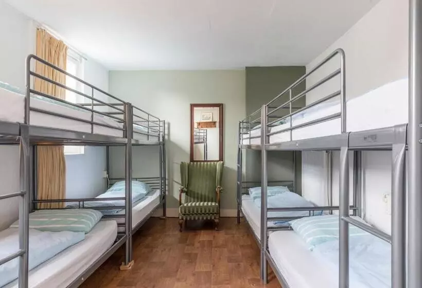Hostel Barbarossa