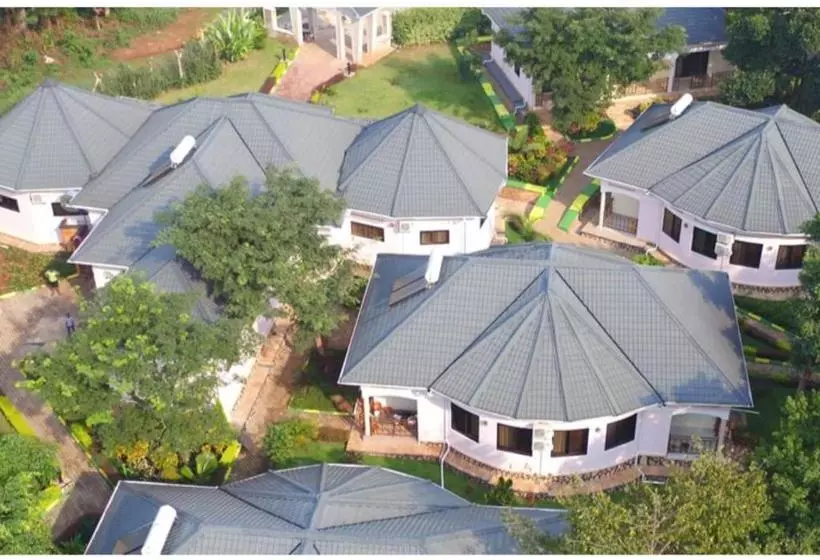 هتل Miika Eco Resort