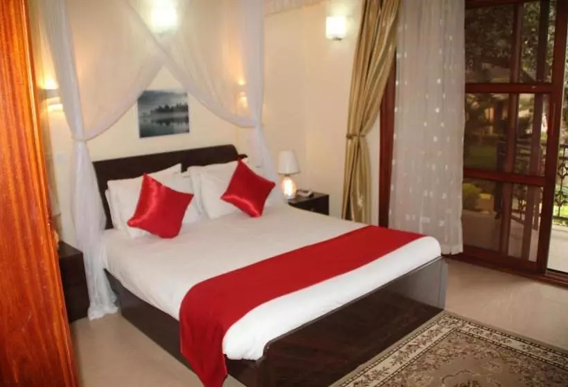 هتل Miika Eco Resort