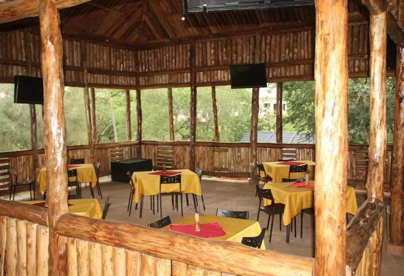 هتل Miika Eco Resort