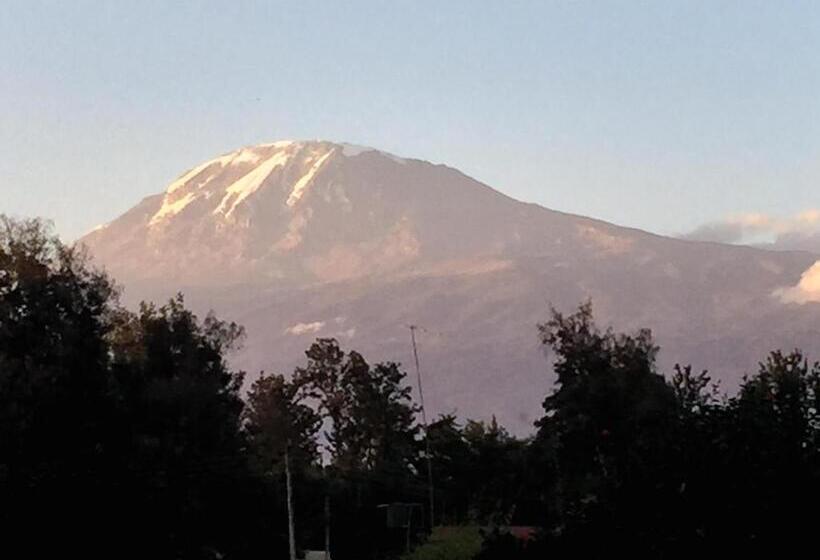 ホテル More Than A Drop