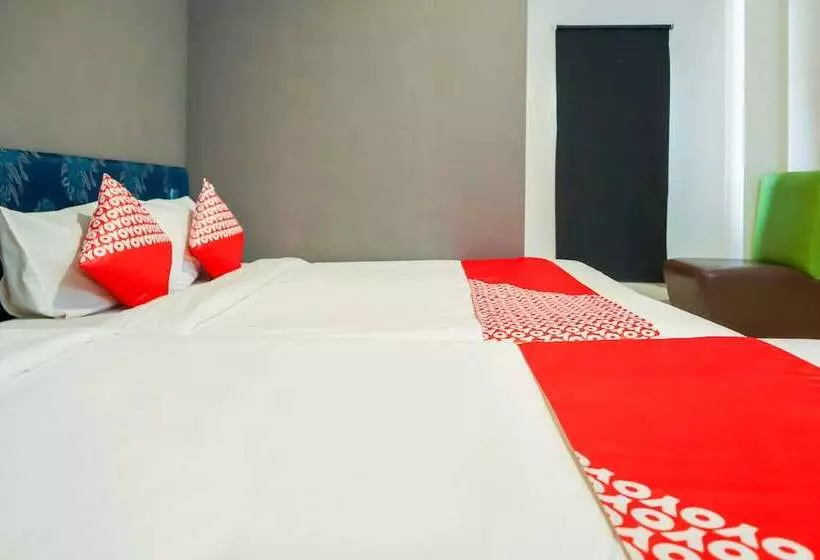 ホテル OYO 1111 Pasar Baru Inn