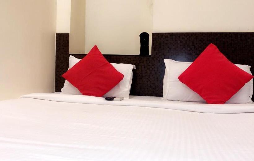 ホテル Rambharose