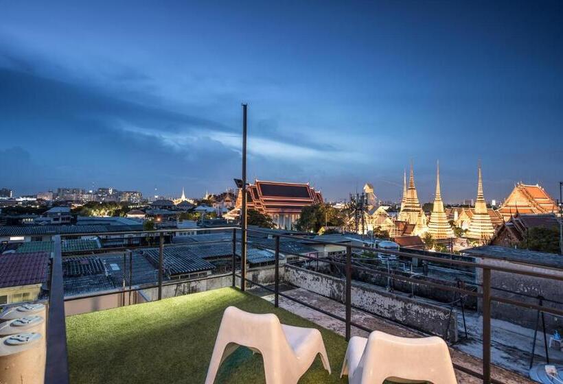 هاستل Ralph Bangkok