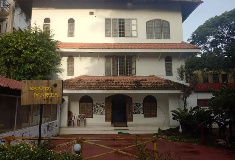 Santa Maria Hostel