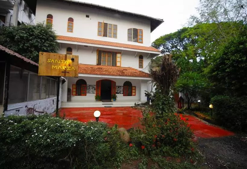 Santa Maria Hostel