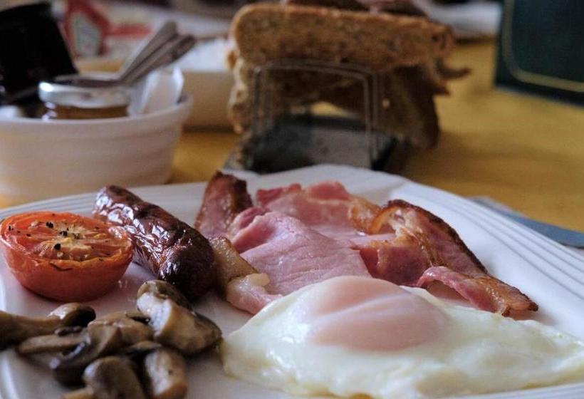 Dell Mar Bed And Breakfast