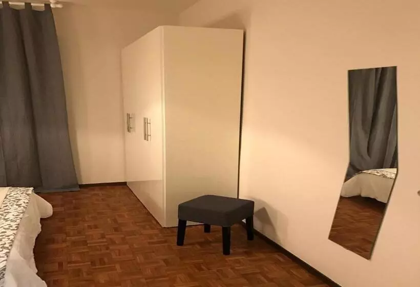 تختخواب و صبحانه Myroom In Town
