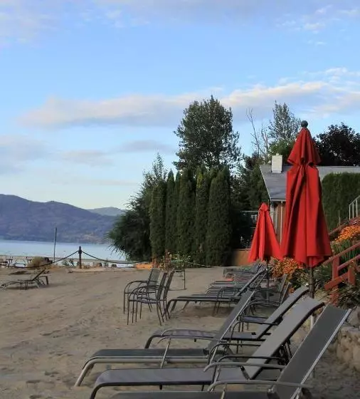 Davis Cove Resort