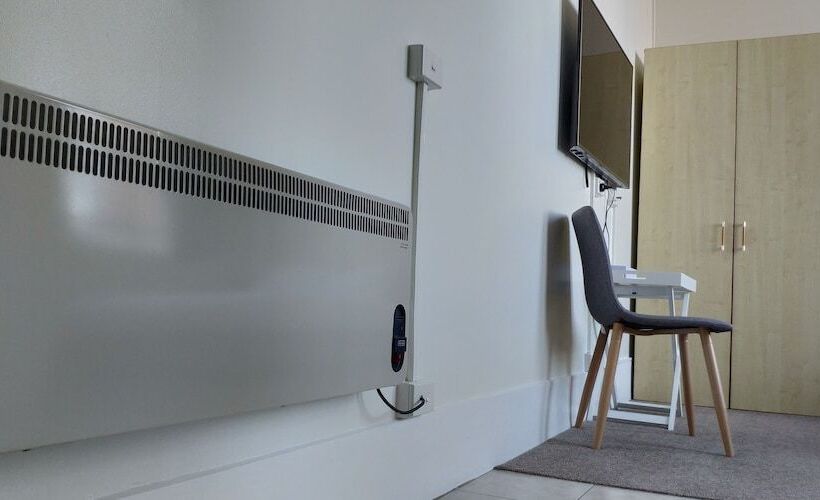 בית מלון כפרי Grand Central Serviced Apartments