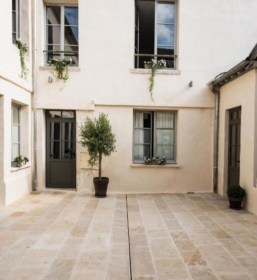 בית מלון כפרי Le Chantilly