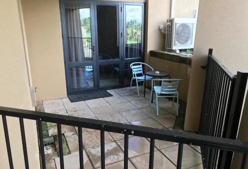 Lucky Duck Country Lodge B&b Hamilton