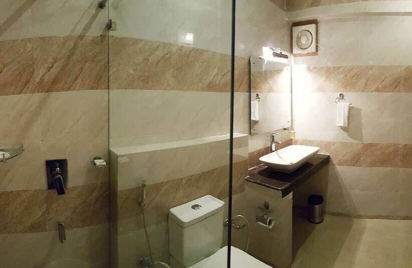 استراحتگاه Aranya The Kanan