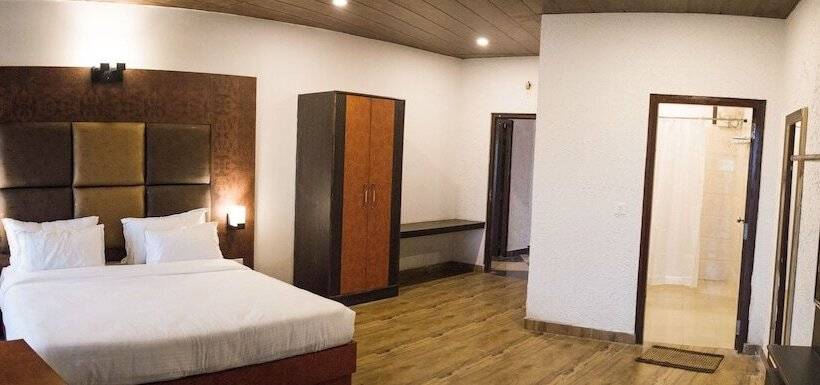 استراحتگاه Aranya The Kanan