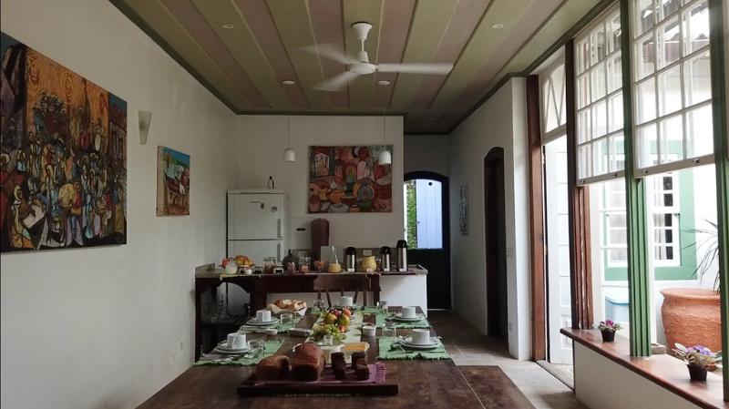 تختخواب و صبحانه A Casa De Paulo Autran