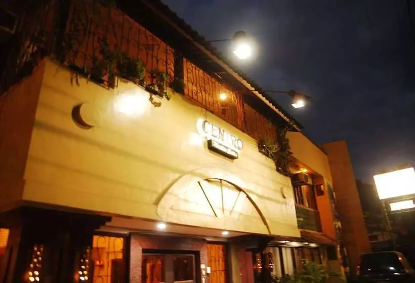 تختخواب و صبحانه Centro Mactan Suites