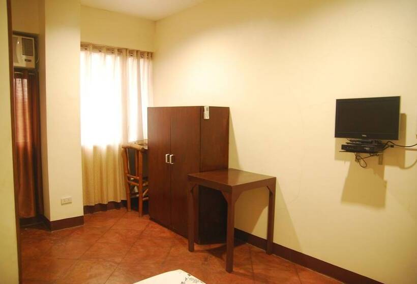 צימר Centro Mactan Suites