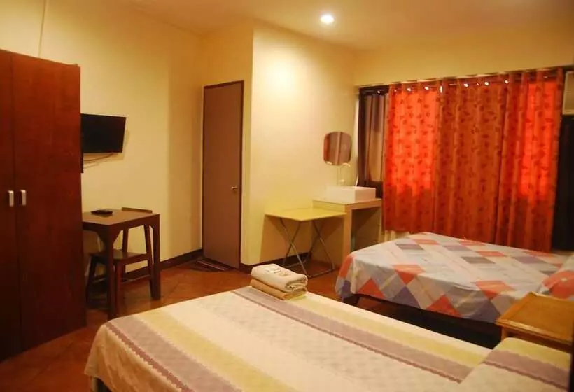 تختخواب و صبحانه Centro Mactan Suites