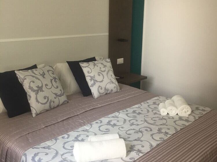 تختخواب و صبحانه Faleron Santa Lucia