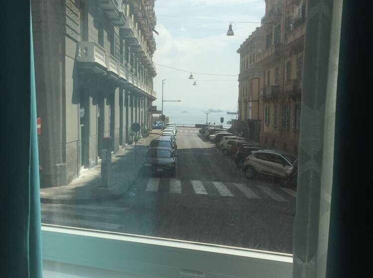 تختخواب و صبحانه Faleron Santa Lucia