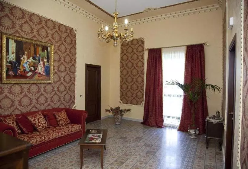 تختخواب و صبحانه Il Portico Dei Normanni